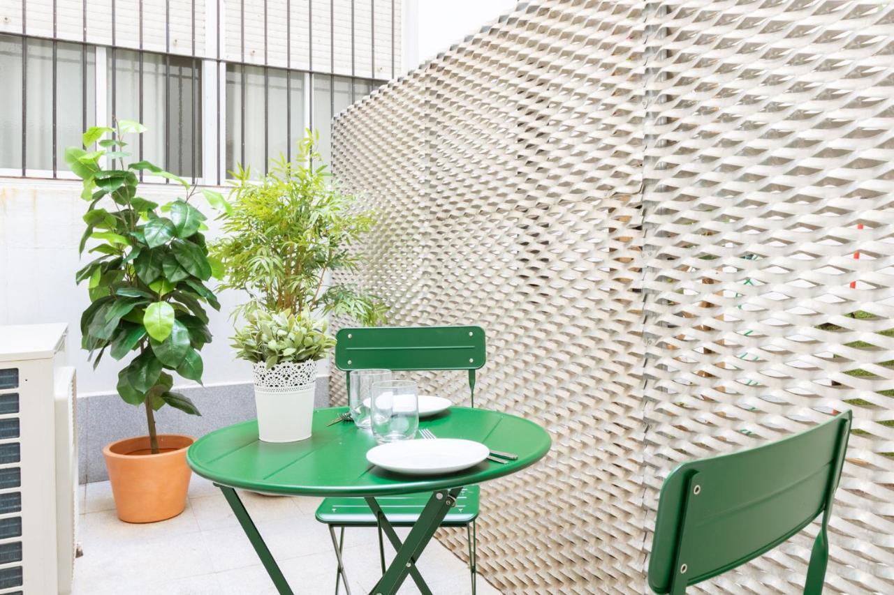 Angeles Santa Cruz Deluxe By Valcambre Apartment Sevilla Exterior foto