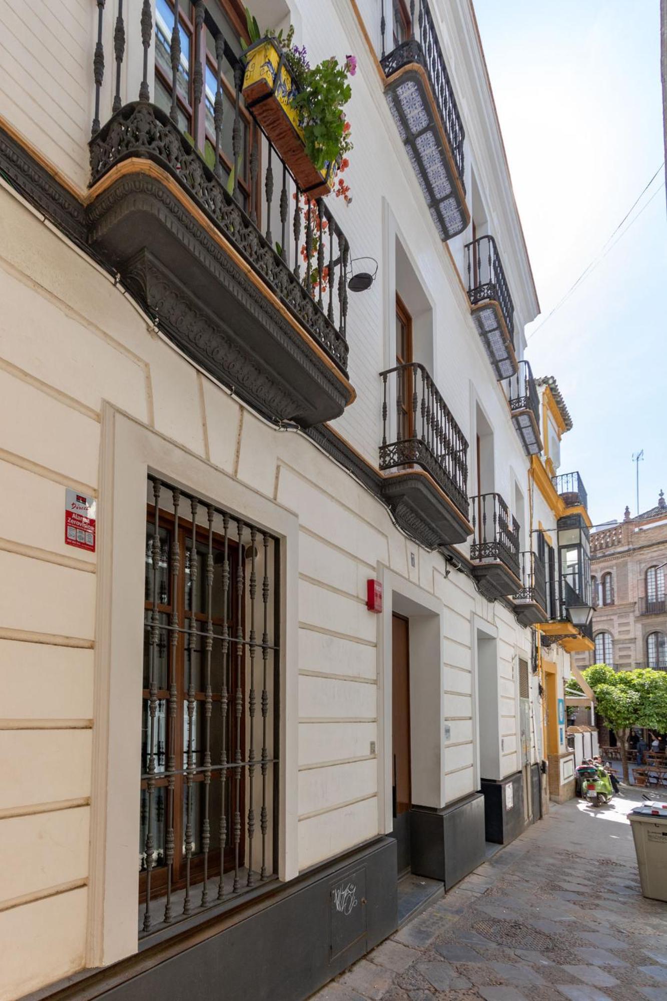 Angeles Santa Cruz Deluxe By Valcambre Apartment Sevilla Exterior foto